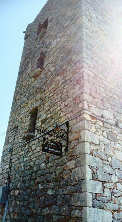 Charouda Stone Tower Lejlighed Pírgos Dhiroú Eksteriør billede